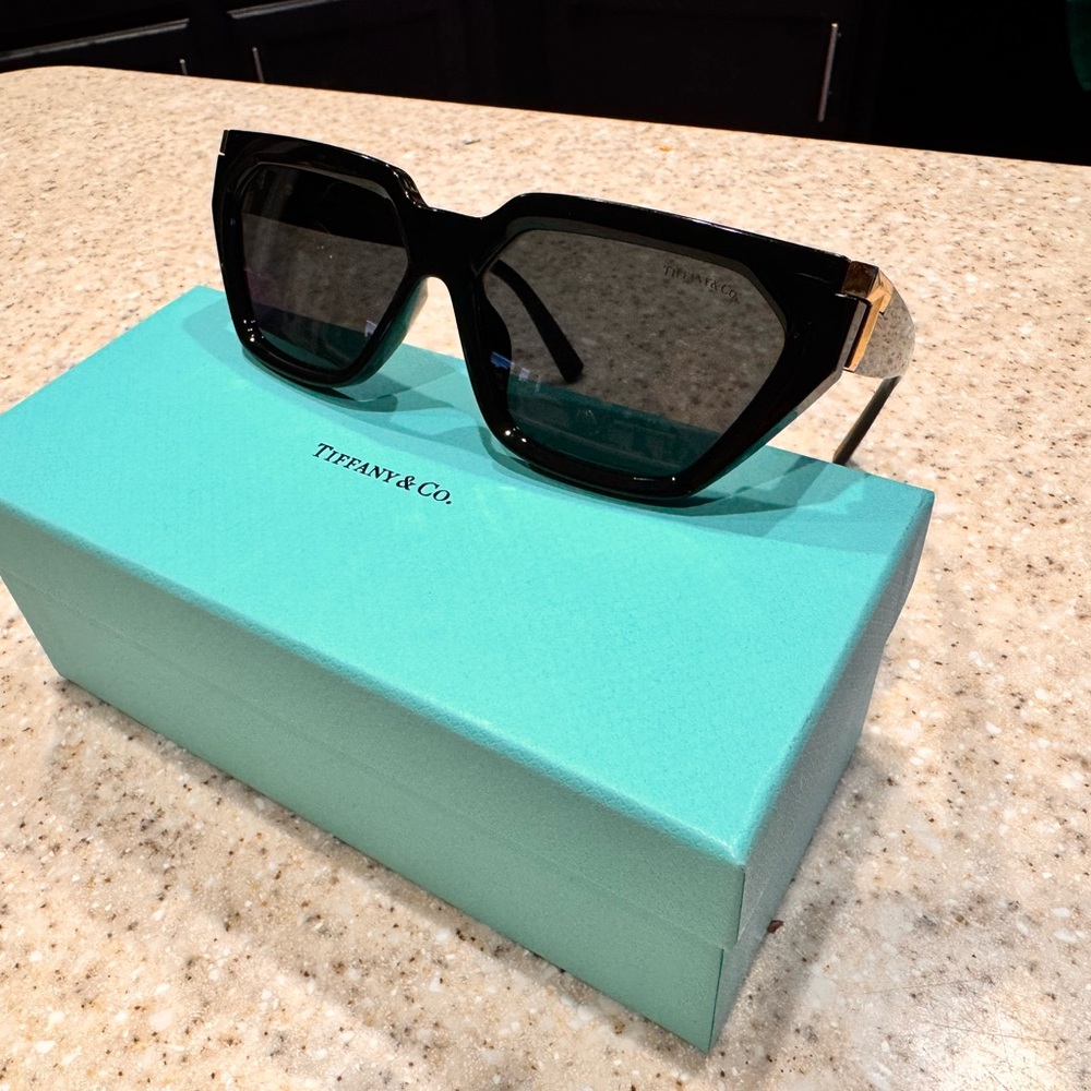 Tiffany sunglasses